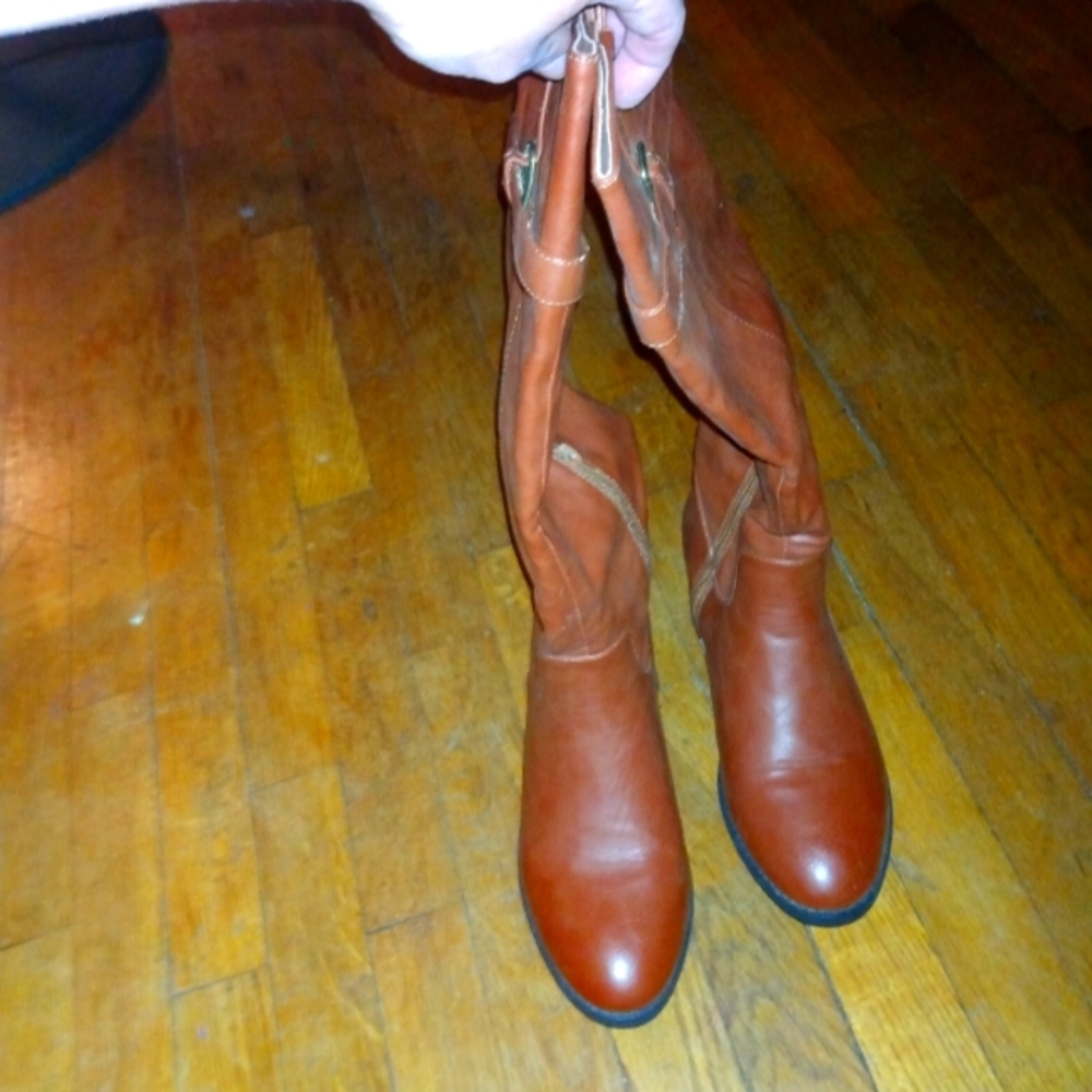 Women's boots